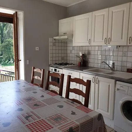 Le Chant Des Hiboux Holiday home *